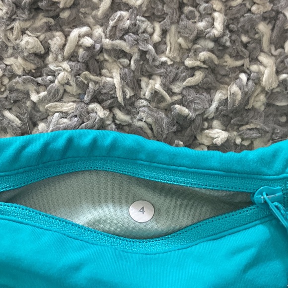 Lululemon Speed Short *4-way Stretch
Heathered Printed Sea Mist Blue - Picture 5 of 8